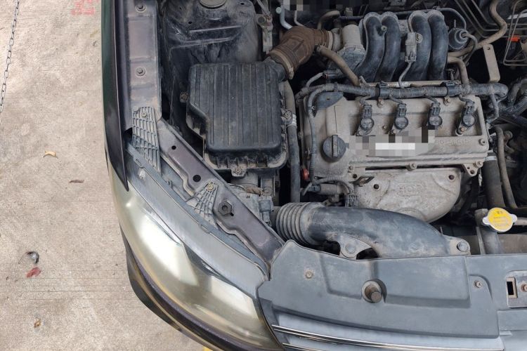 Used Dongfeng Fengon 370 2016 1.5L Manual Standard Edition SFG15-02 7 Seats Engine Bay Right