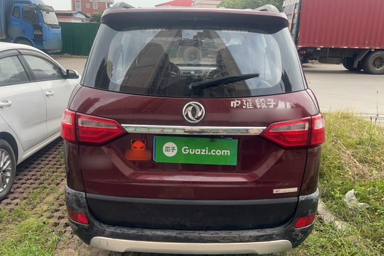 Used Dongfeng Fengon 370 2016 1.5L Manual Elite Home Edition 7-Seater Exterior 4