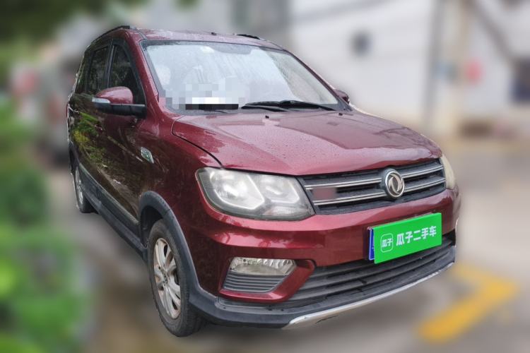 Used Dongfeng Fengon 370 2016 1.5L Manual Elite Home Edition 7-Seater Front Right 45 Deg