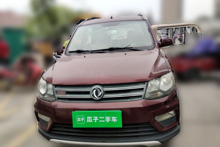 Used Dongfeng Fengon 370 2016 1.5L Manual Standard Edition SFG15-05 7 Seats Front