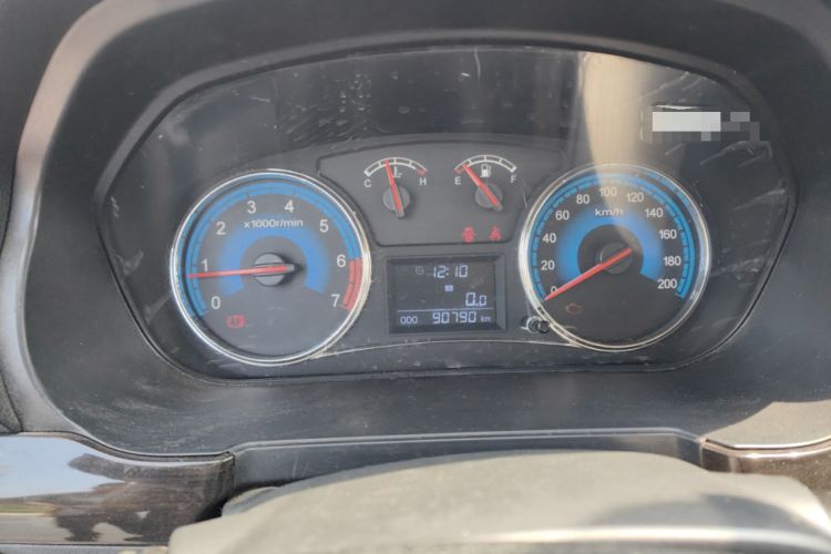 Used Dongfeng Fengon 370 2016 1.5L Manual Luxury 7-Seater Instrument Cluster