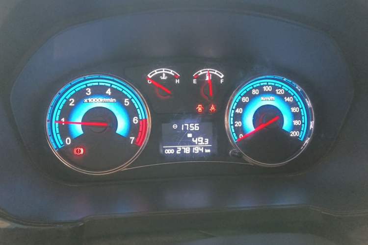 Used Dongfeng Fengon 370 2016 1.5L Manual Luxury 7-Seater Instrument Cluster