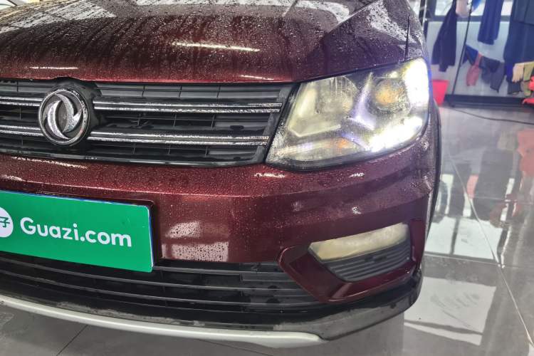 Used Dongfeng Fengon 370 2016 1.5L Manual Luxury 7-Seater Left Front Headlight