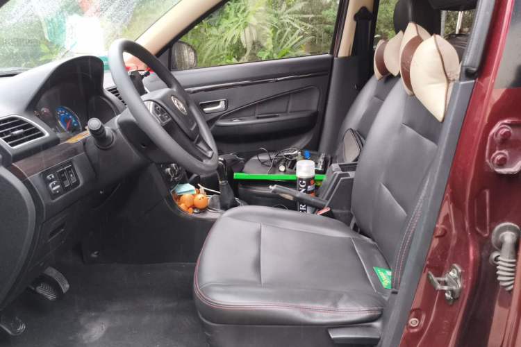 Used Dongfeng Fengon 370 2016 1.5L Manual Elite Home Edition 7-Seater Left Front Seat