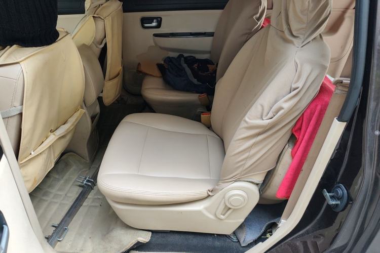 Used Dongfeng Fengon 370 2016 1.5L Manual Standard Edition SFG15-02 7 Seats Left Rear Seat