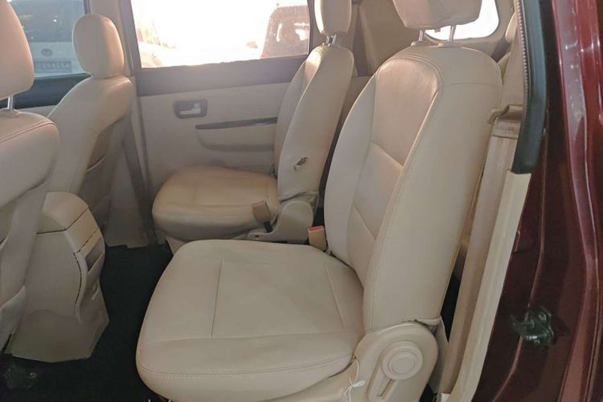 Used Dongfeng Fengon 370 2016 1.5L Manual Standard Edition SFG15-05 7 Seats Left Rear Seat