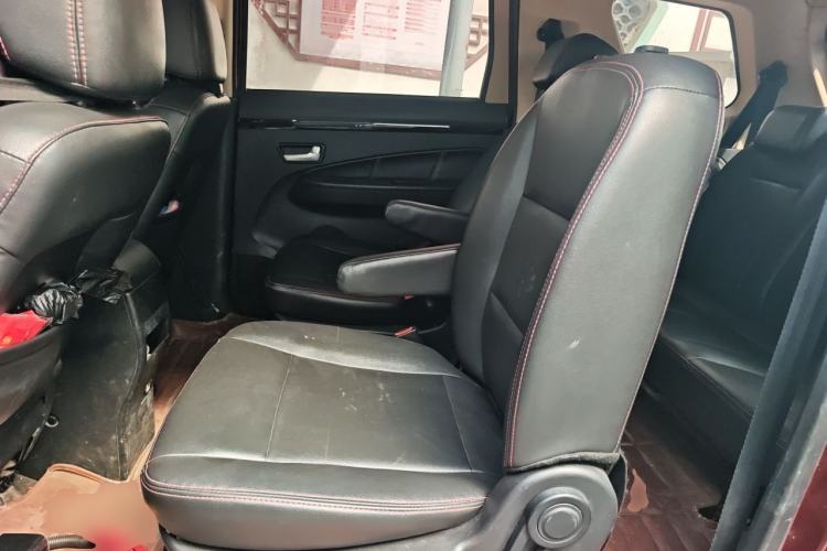 Used Dongfeng Fengon 370 2016 1.5L Manual Elite Home Edition 7-Seater Left Rear Seat
