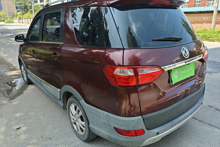 Used Dongfeng Fengon 370 2016 1.5L Manual Luxury 7-Seater Rear Left 45 Deg