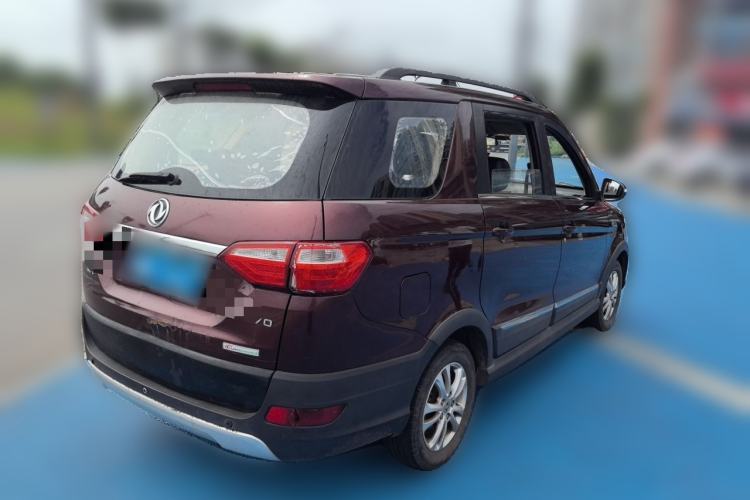 Used Dongfeng Fengon 370 2016 1.5L Manual Elite Home Edition 7-Seater Rear Right 45 Deg
