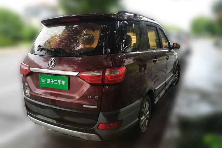 Used Dongfeng Fengon 370 2016 1.5L Manual Luxury 7-Seater Rear Right 45 Deg