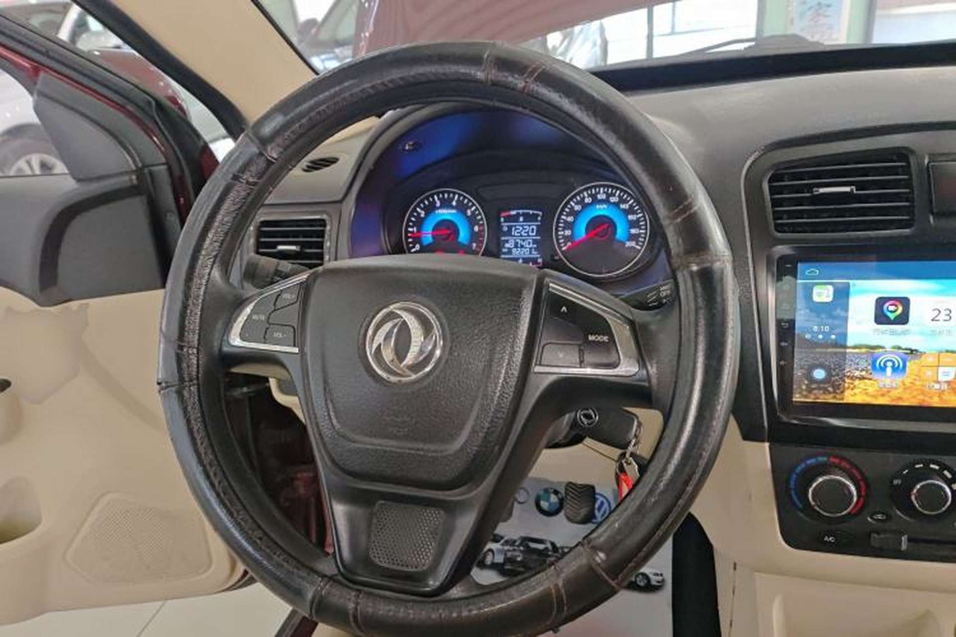 Used Dongfeng Fengon 370 2016 1.5L Manual Standard Edition SFG15-05 7 Seats Steering Wheel