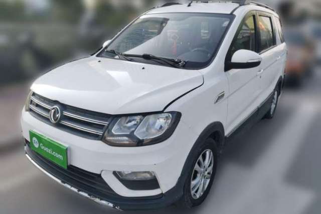 Used Dongfeng Fengon 370 2016 1.5L Manual Elite Travel Edition 7 Seats
