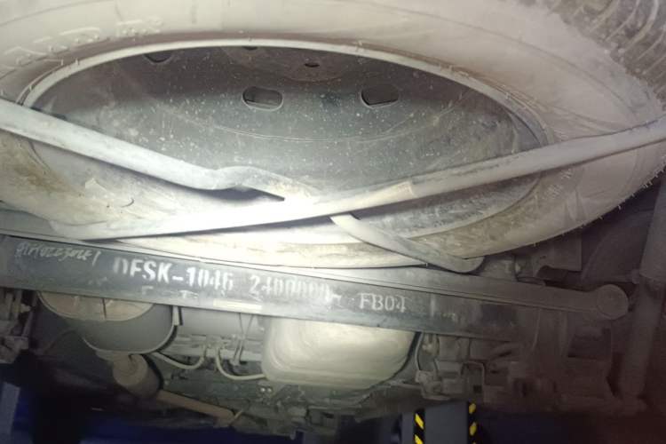 Used Dongfeng Fengon 370 2016 1.5L Manual Standard Edition SFG15-05 7 Seats Chassis Rear