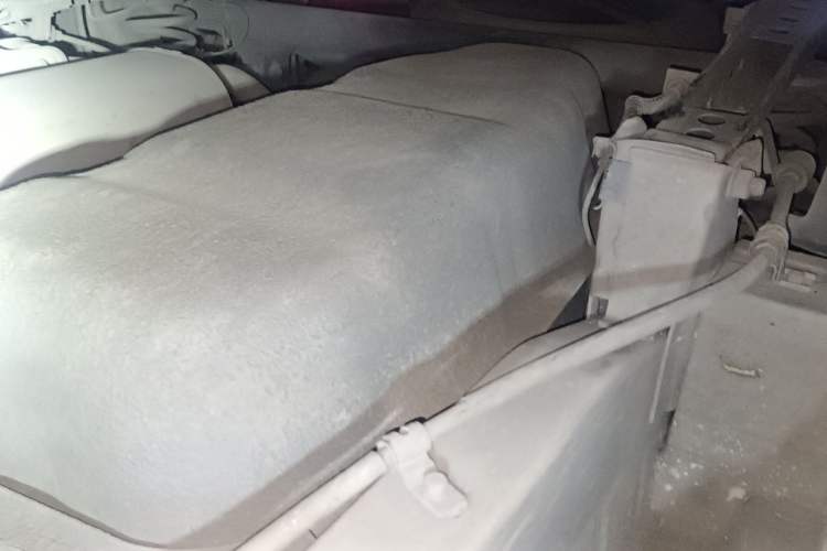 Used Dongfeng Fengon 370 2016 1.5L Manual Standard Edition SFG15-05 7 Seats Chassis Rear Right