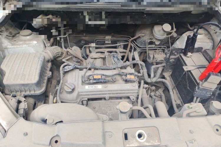 Used Dongfeng Fengon 370 2016 1.5L Manual Comfort 7-Seater Engine Bay