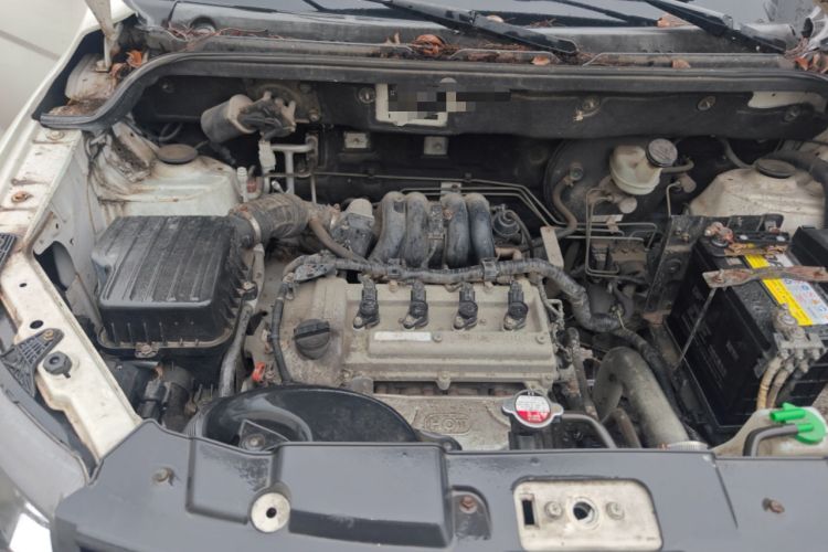 Used Dongfeng Fengon 370 2016 1.5L Manual Standard Edition SFG15-02 5 Seats Engine Bay