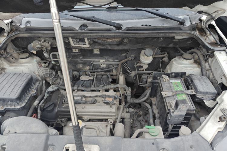 Used Dongfeng Fengon 370 2016 1.5L Manual Standard Edition SFG15-05 7 Seats Engine Bay