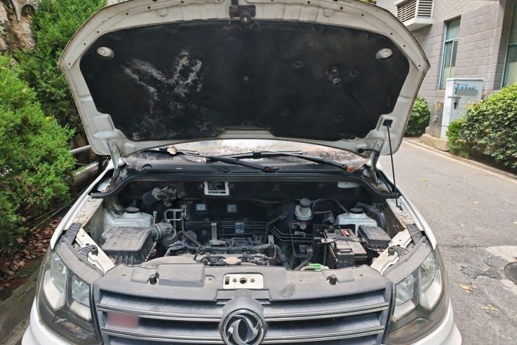 Used Dongfeng Fengon 370 2016 1.5L Manual Standard Edition SFG15-02 7 Seats Engine Bay