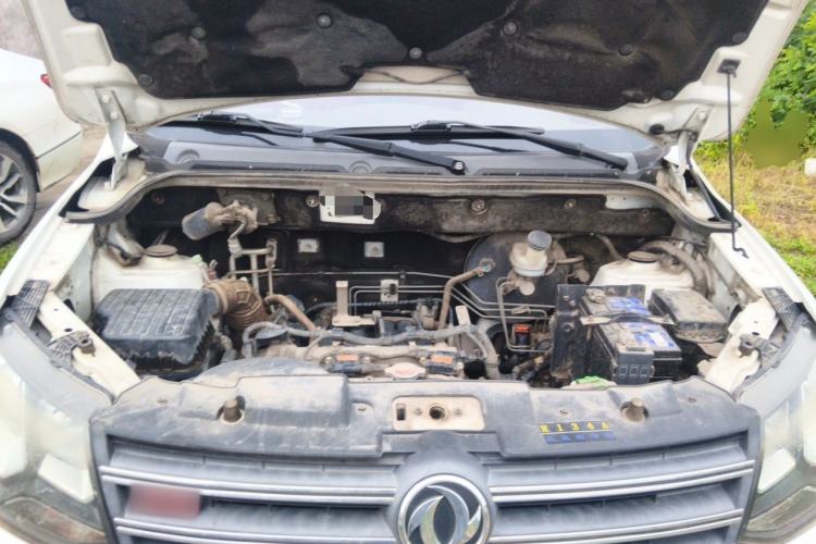 Used Dongfeng Fengon 370 2016 1.5L Manual Standard Model II 7 Seats Engine Bay