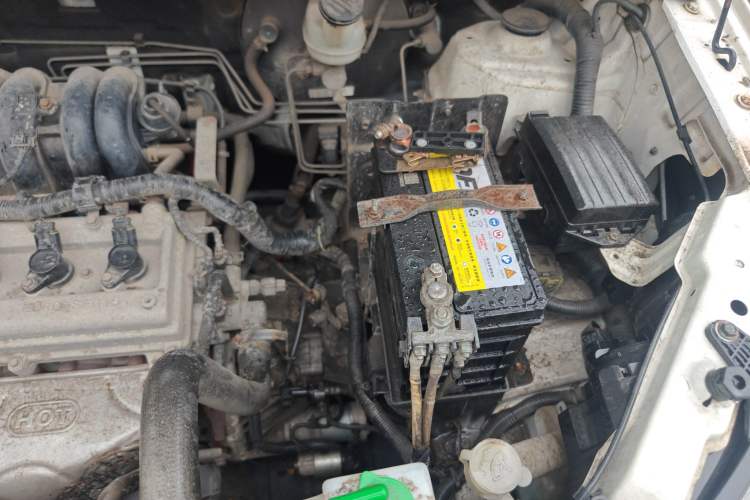Used Dongfeng Fengon 370 2016 1.5L Manual Standard Edition SFG15-02 5 Seats Engine Bay Left