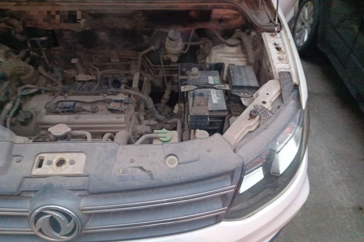 Used Dongfeng Fengon 370 2016 1.5L Manual Standard Edition SFG15-05 7 Seats Engine Bay Left