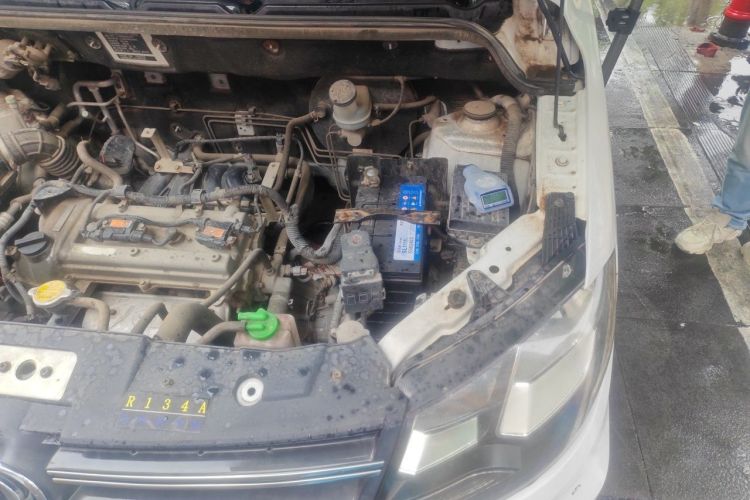 Used Dongfeng Fengon 370 2016 1.5L Manual Standard Edition SFG15-05 7 Seats Engine Bay Left