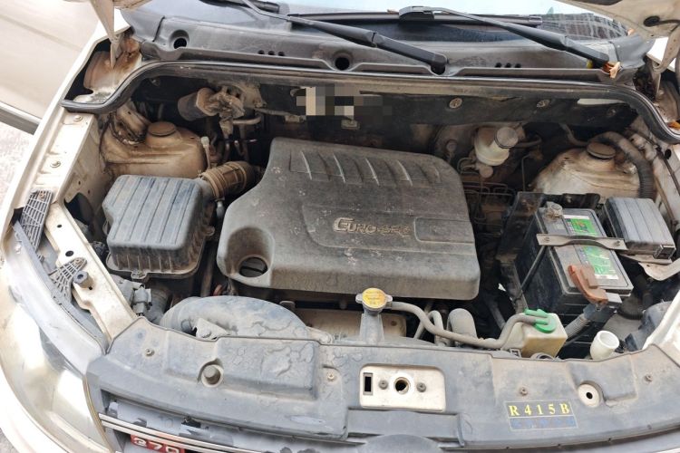 Used Dongfeng Fengon 370 2016 1.5L Manual Luxury 7-Seater Engine Bay
