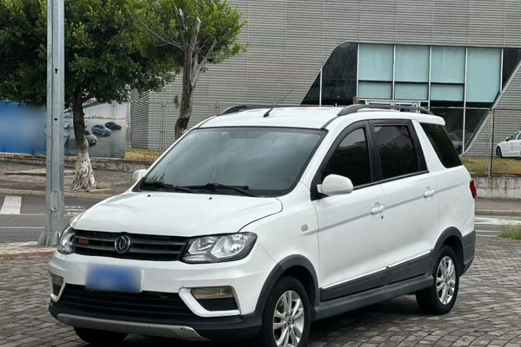 Used Dongfeng Fengon 370 2016 1.5L Manual Standard Edition SFG15-05 7 Seats Exterior 3