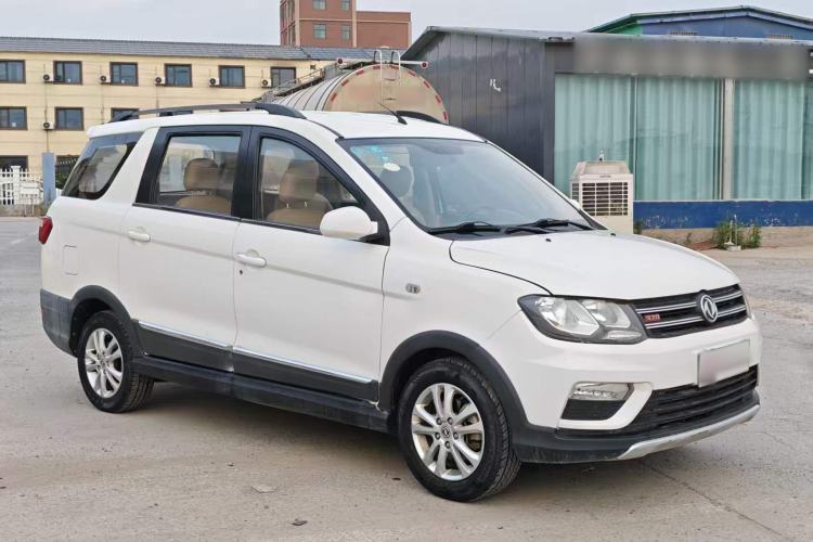 Used Dongfeng Fengon 370 2016 1.5L Manual Comfort 7-Seater Exterior 4