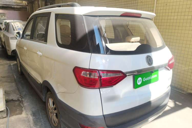 Used Dongfeng Fengon 370 2016 1.5L Manual Standard Edition SFG15-05 7 Seats Exterior 5