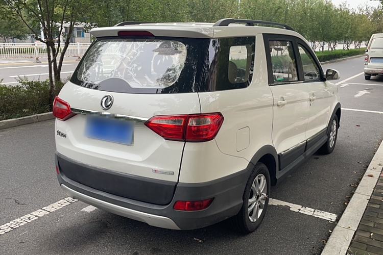 Used Dongfeng Fengon 370 2016 1.5L Manual Standard Edition SFG15-05 7 Seats Exterior 5