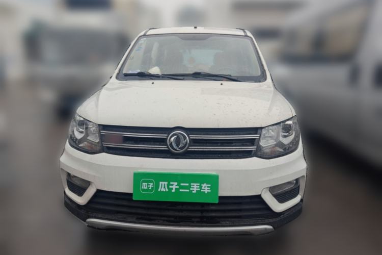 Used Dongfeng Fengon 370 2016 1.5L Manual Standard Edition SFG15-02 5 Seats Front