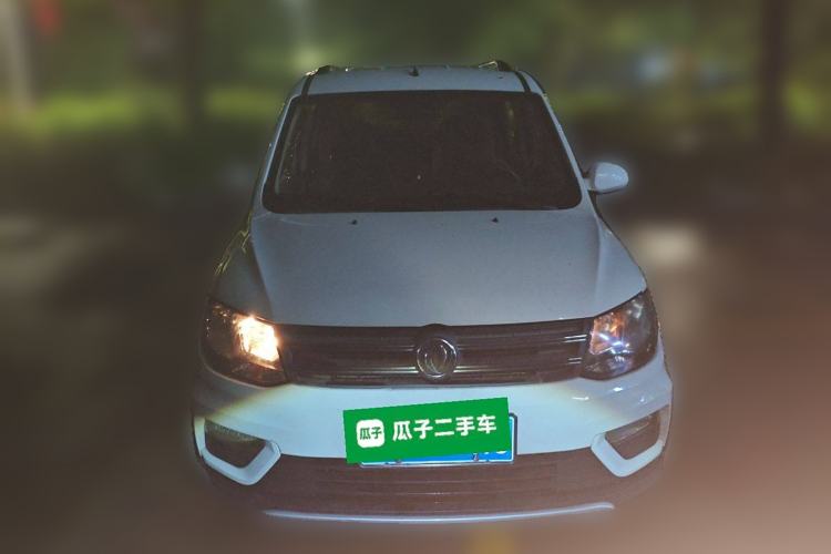 Used Dongfeng Fengon 370 2016 1.5L Manual Standard Model II 7 Seats Front