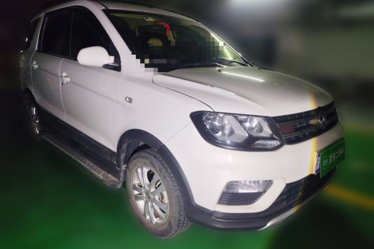 Used Dongfeng Fengon 370 2016 1.5L Manual Standard Edition SFG15-05 7 Seats Front Right 45 Deg