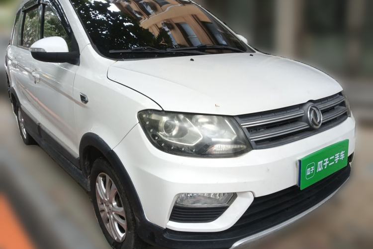 Used Dongfeng Fengon 370 2016 1.5L Manual Luxury Version SFG15-05 7 Seats Front Right 45 Deg