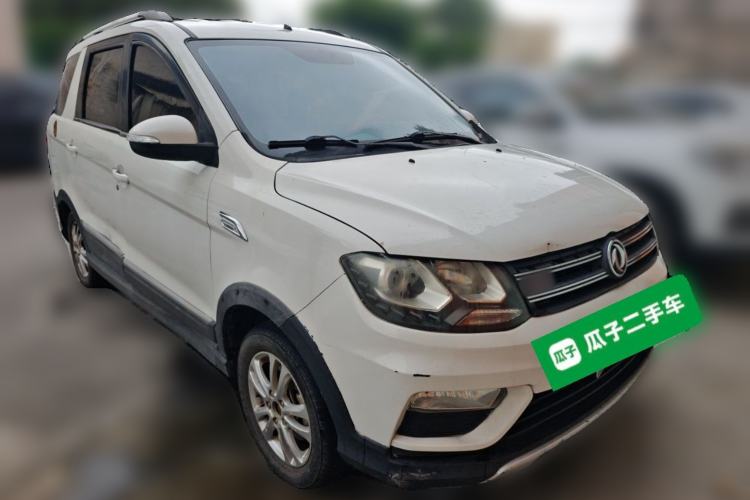 Used Dongfeng Fengon 370 2016 1.5L Manual Luxury 7-Seater Front Right 45 Deg