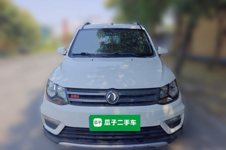 Used Dongfeng Fengon 370 2016 1.5L Manual Standard Edition SFG15-05 7 Seats Front
