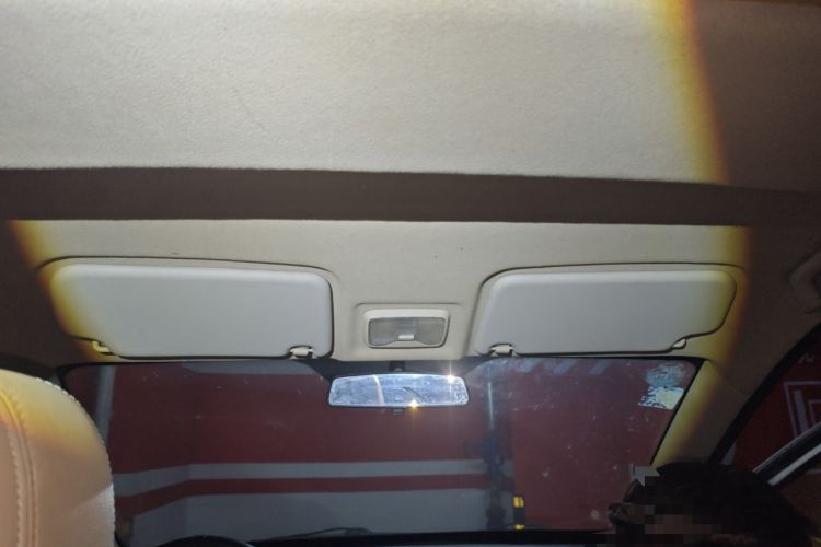 Used Dongfeng Fengon 370 2016 1.5L Manual Elite Home Edition 7-Seater Headliner