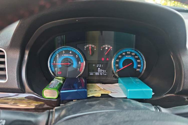 Used Dongfeng Fengon 370 2016 1.5L Manual Luxury 7-Seater Instrument Cluster