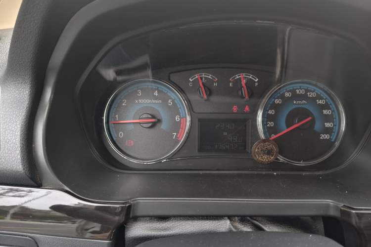 Used Dongfeng Fengon 370 2016 1.5L Manual Luxury Model SFG15-05 5 Seats Instrument Cluster