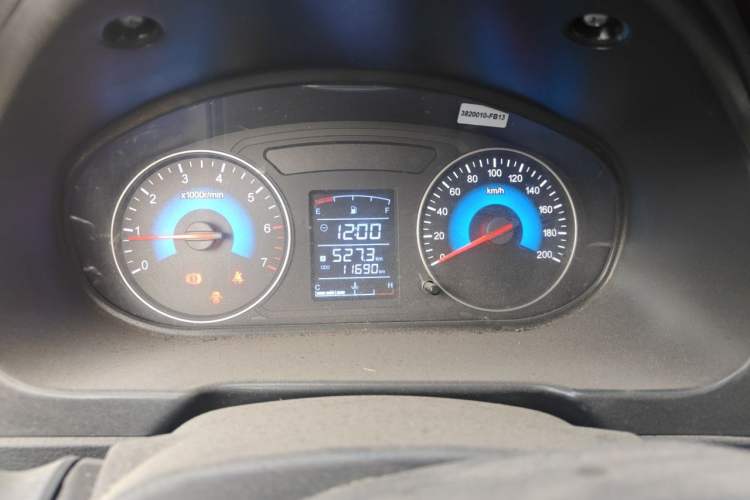 Used Dongfeng Fengon 370 2016 1.5L Manual Standard Model II 7 Seats Instrument Cluster