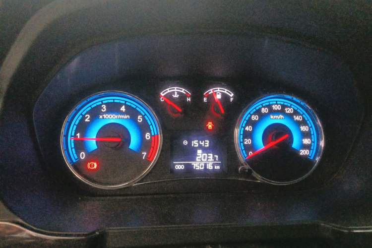 Used Dongfeng Fengon 370 2016 1.5L Manual Luxury Version SFG15-05 7 Seats Instrument Cluster