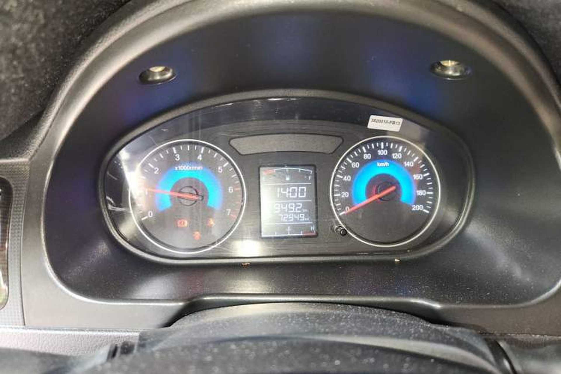 Used Dongfeng Fengon 370 2016 1.5L Manual Comfort 7-Seater Instrument Cluster
