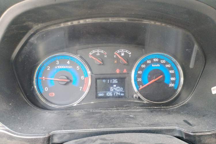 Used Dongfeng Fengon 370 2016 1.5L Manual Elite Home Edition 7-Seater Instrument Cluster