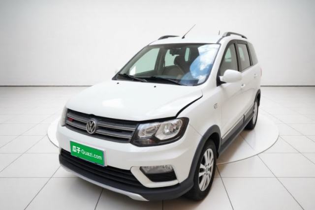Used Dongfeng Fengon 370 2016 1.5L Manual Standard Edition SFG15-05 7 Seats