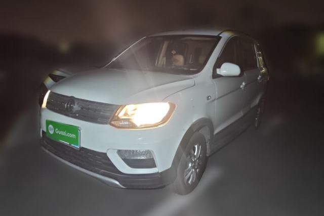 Used Dongfeng Fengon 370 2016 1.5L Manual Standard Model II 7 Seats