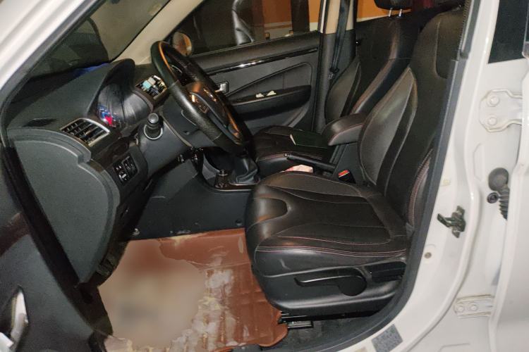 Used Dongfeng Fengon 370 2016 1.5L Manual Luxury Version SFG15-02 7 Seats Left Front Seat