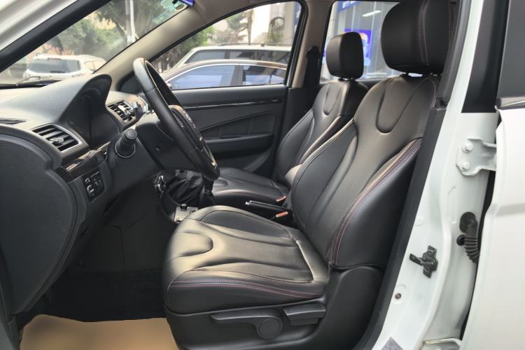 Used Dongfeng Fengon 370 2016 1.5L Manual Luxury 7-Seater Left Front Seat