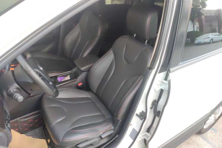 Used Dongfeng Fengon 370 2016 1.5L Manual Smart 7-Seater Left Front Seat