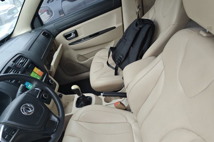 Used Dongfeng Fengon 370 2016 1.5L Manual Standard Edition SFG15-05 7 Seats Left Front Seat